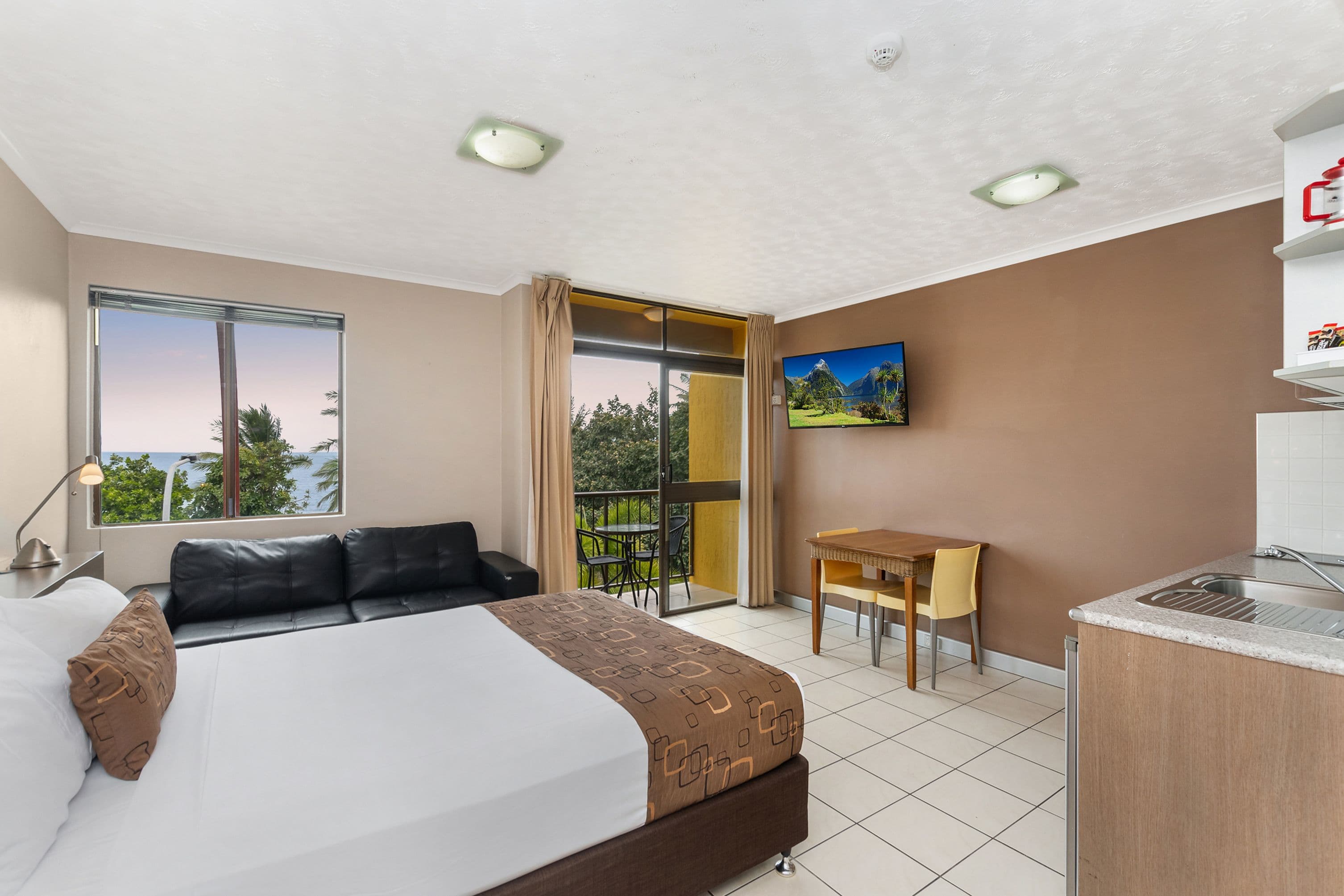 10 Hayward Street, Kanahooka, Kanahooka - Thumbnail 4