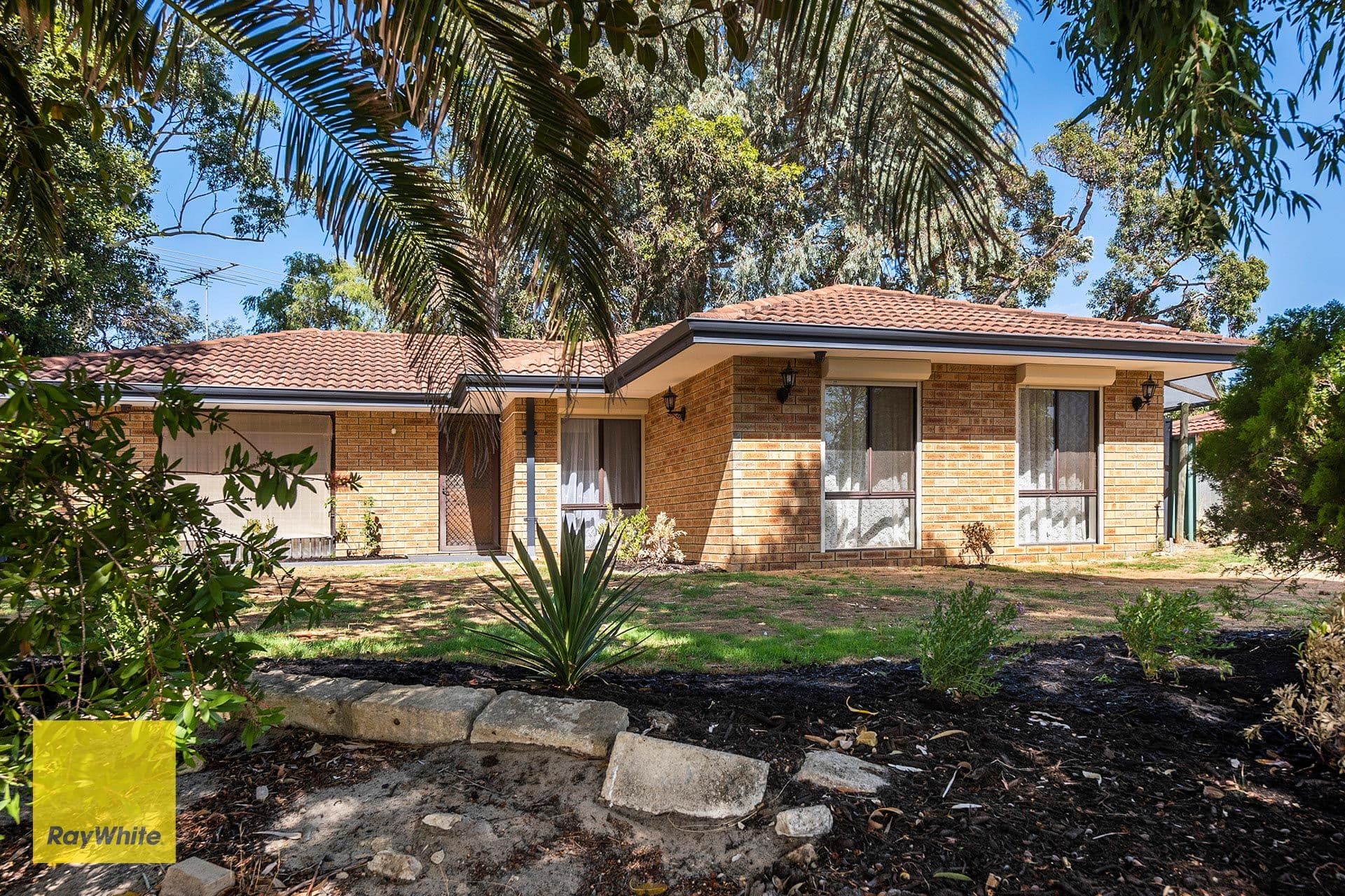 120 Blackadder Road, Swan View WA 6056, Swan View - Image 1