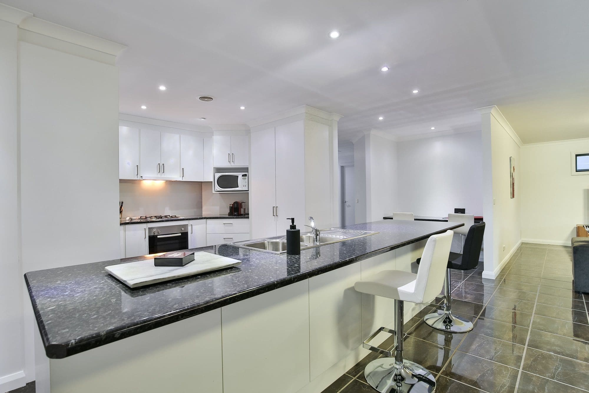 29 Philippa Crescent, Mildura VIC 3500, Mildura - Thumbnail 3