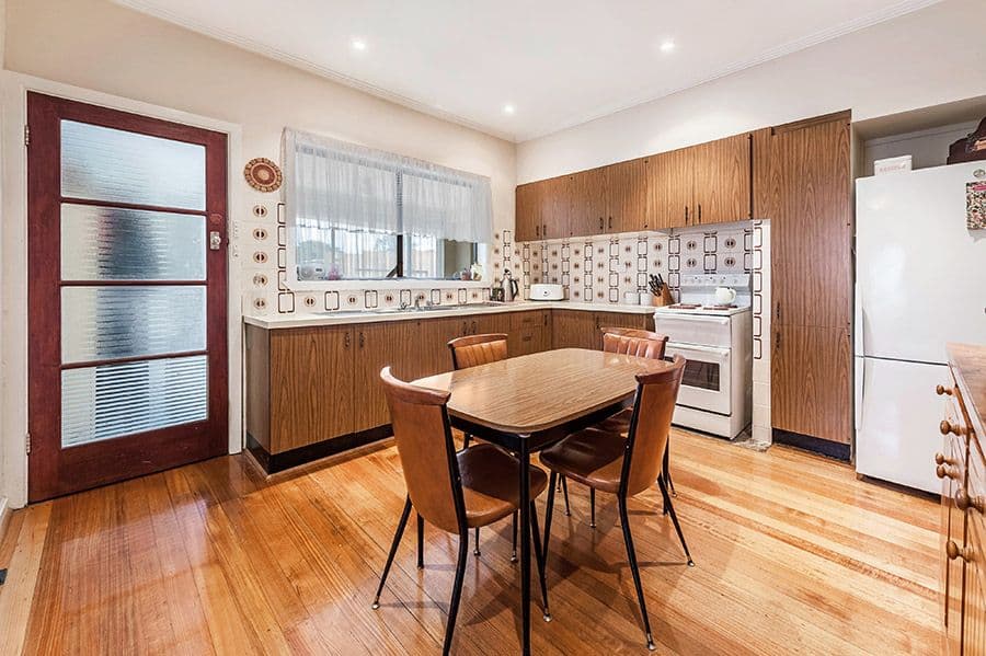 9 McCasker Avenue, Reservoir VIC 3073, Reservoir - Thumbnail 6