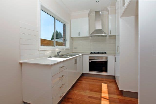 25 Tambo Avenue, RESERVOIR VIC 3073, Reservoir - Thumbnail 4