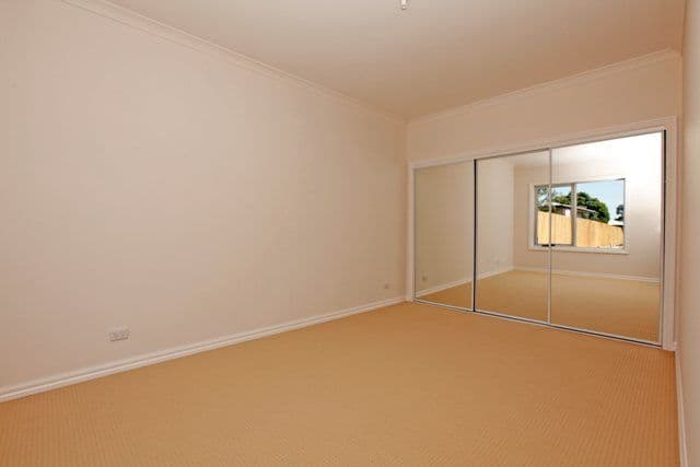 25 Tambo Avenue, RESERVOIR VIC 3073, Reservoir - Thumbnail 6