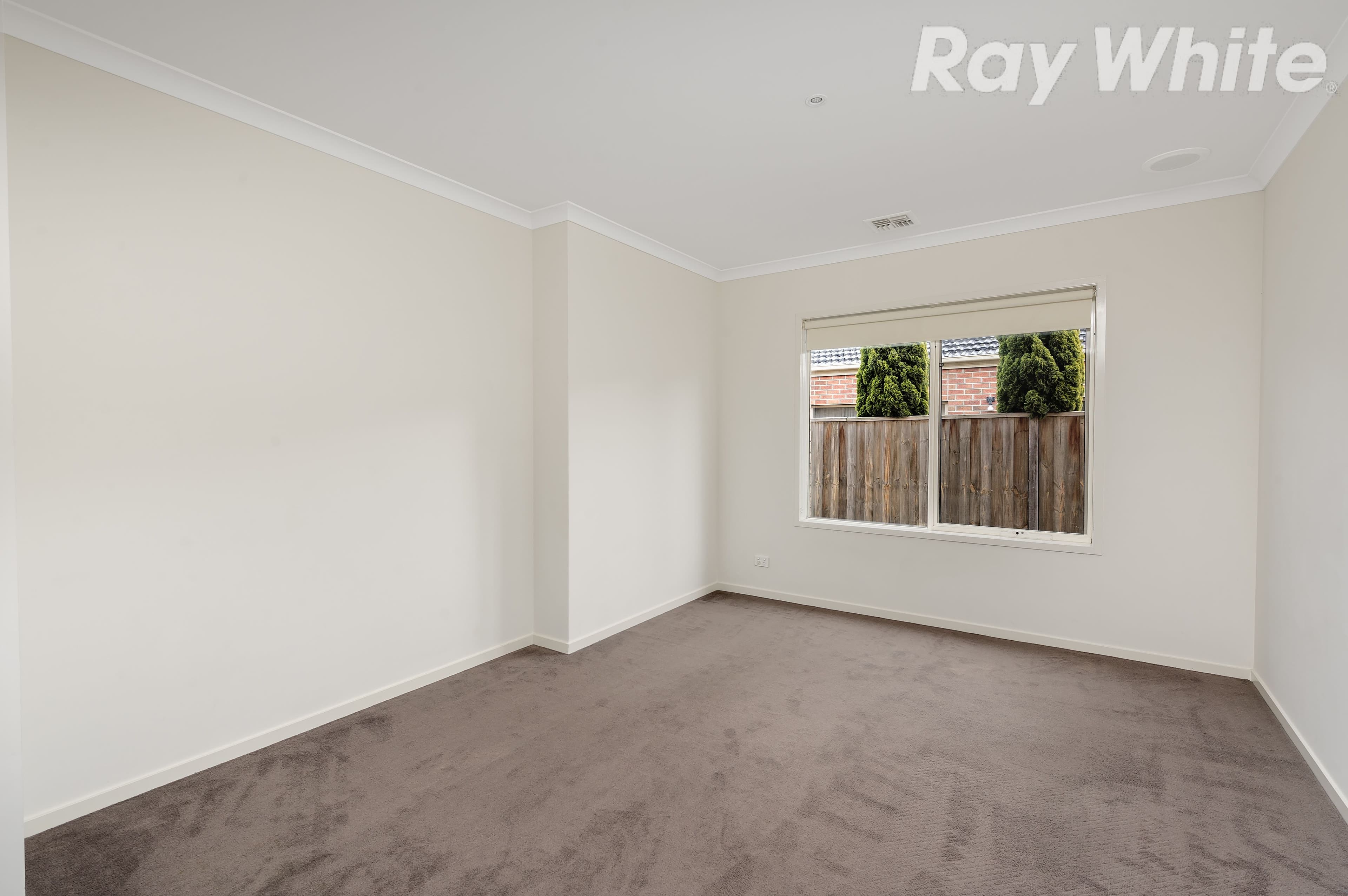 22 Velvet Avenue, Bundoora VIC 3083, Bundoora - Thumbnail 4
