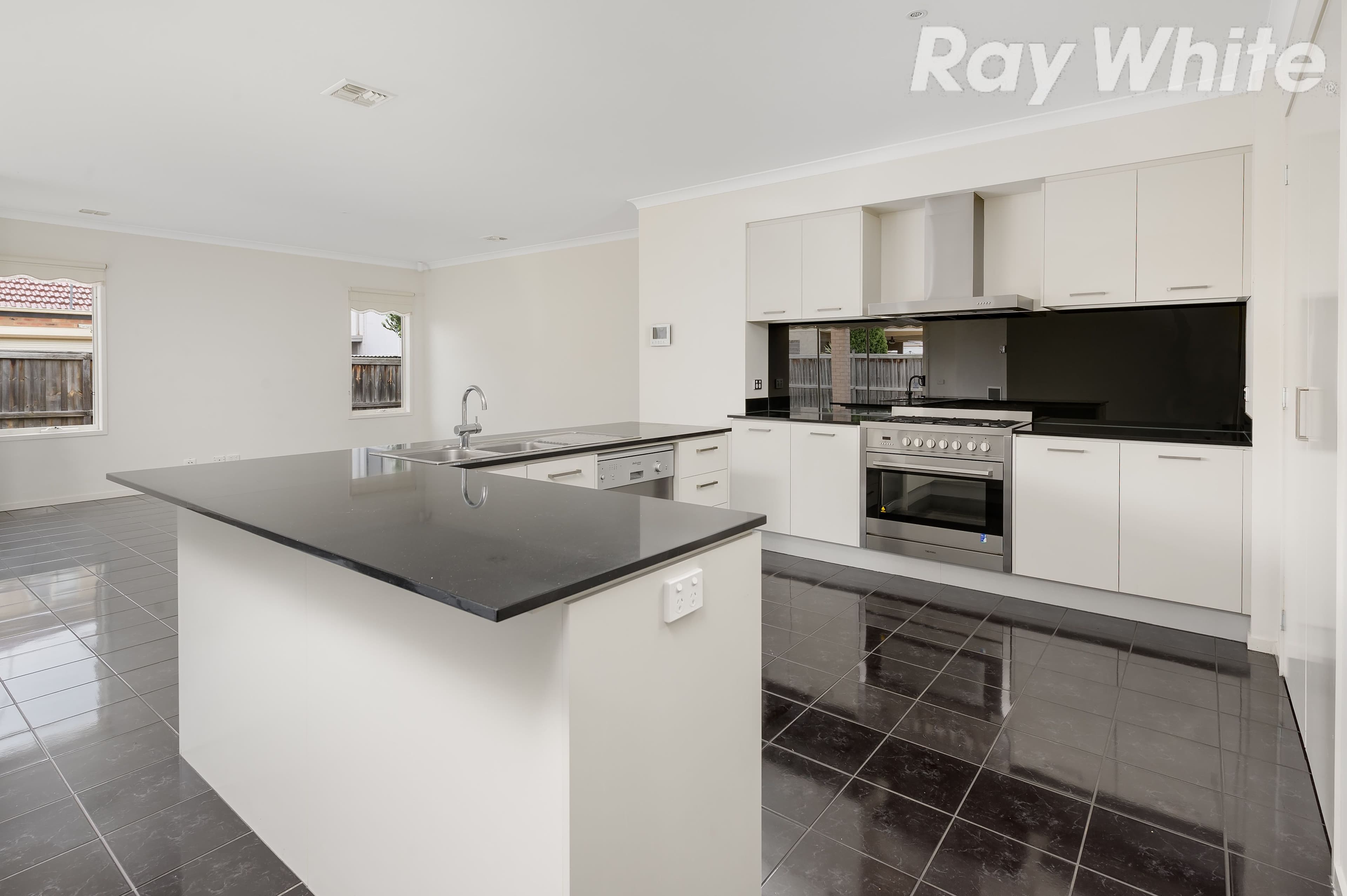 22 Velvet Avenue, Bundoora VIC 3083, Bundoora - Thumbnail 5