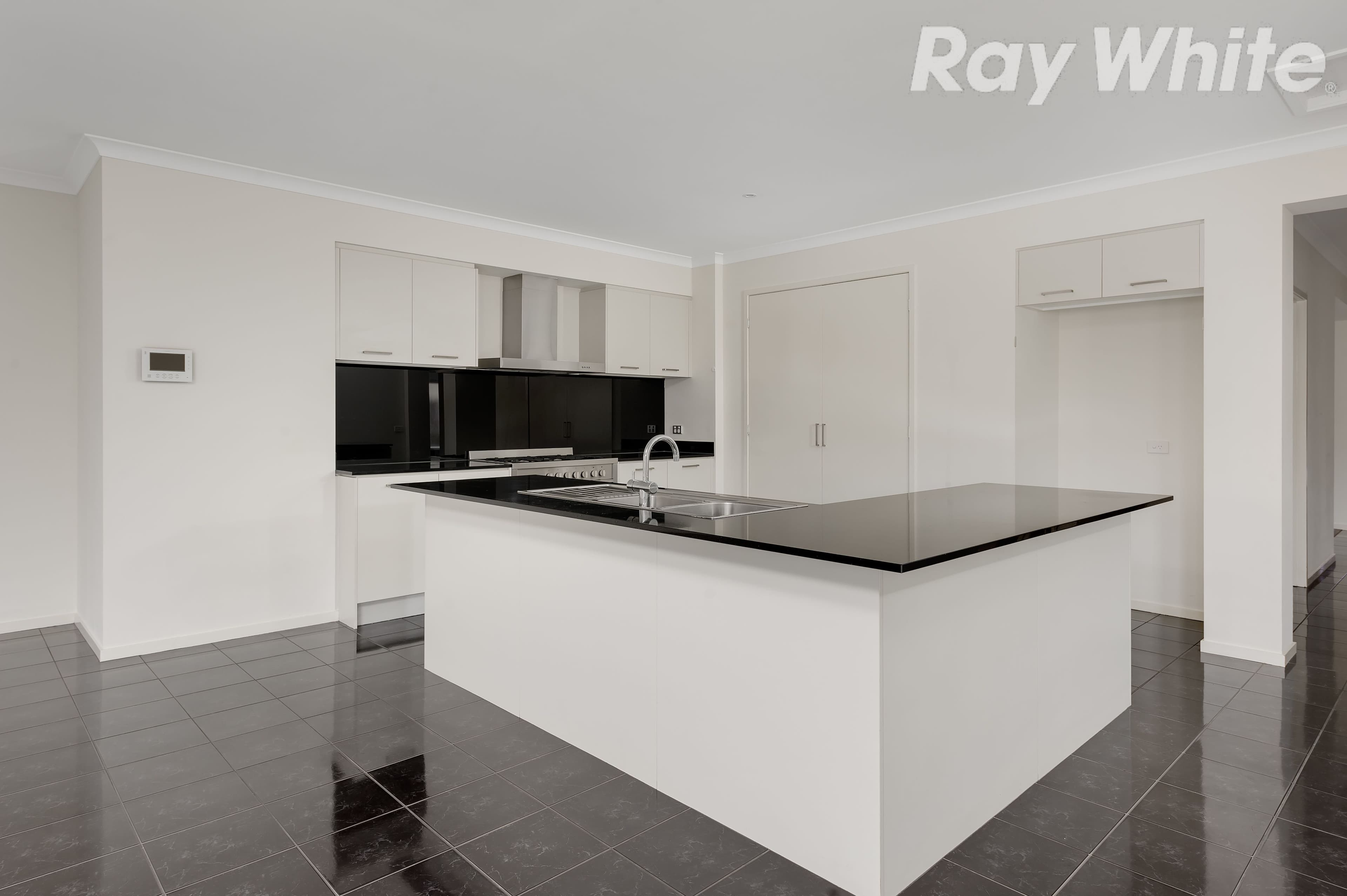 22 Velvet Avenue, Bundoora VIC 3083, Bundoora - Thumbnail 6