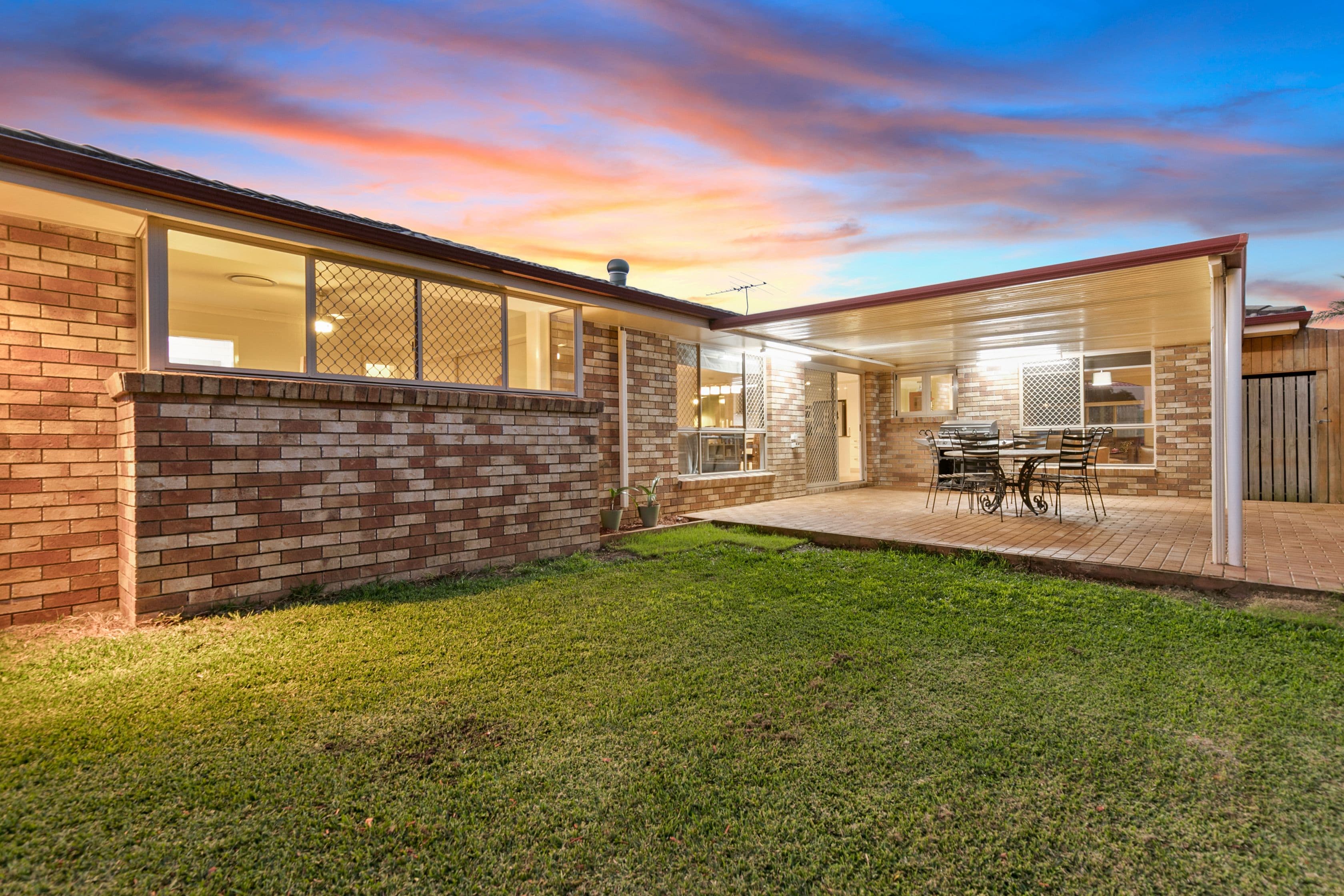 8 Allerton Place, Birkdale QLD 4159, Birkdale - Image 1