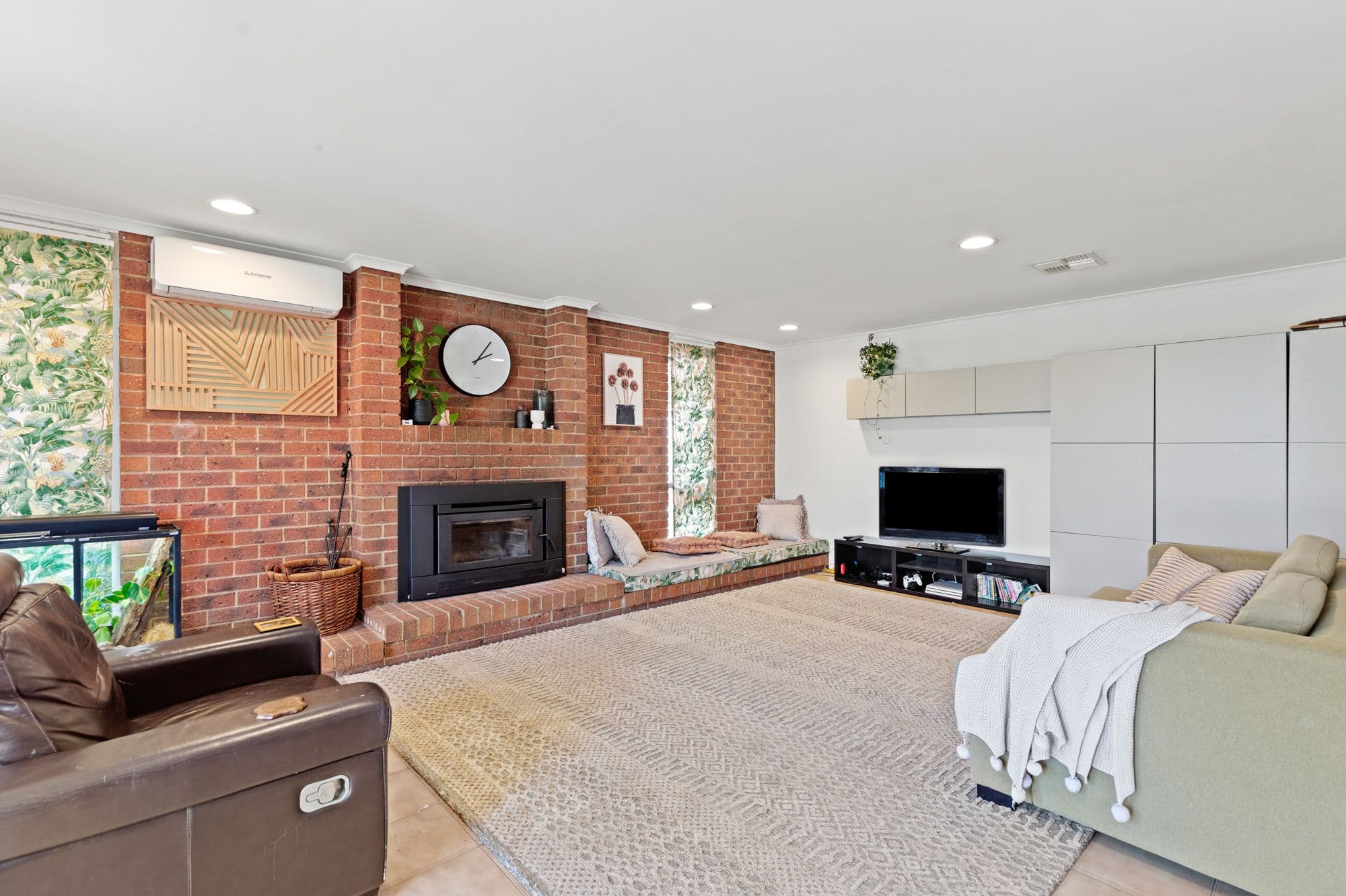 33 Bourke Crescent, Hoppers Crossing VIC 3029, Hoppers Crossing - Thumbnail 2