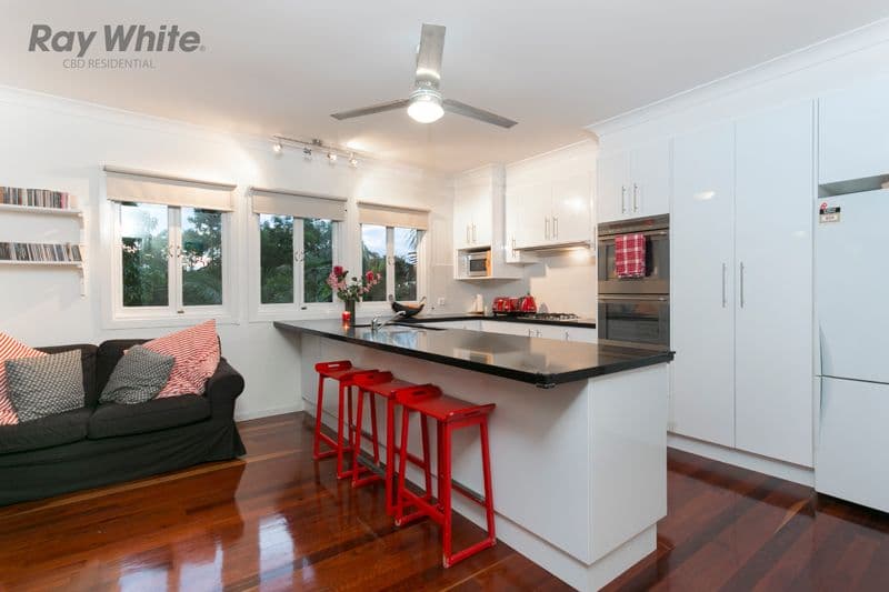 35 Newcastle Street, FAIRFIELD QLD 4103, Fairfield - Image 1