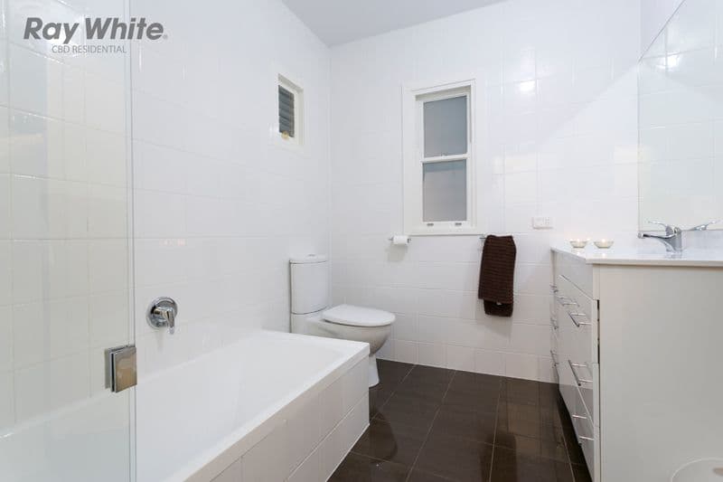 35 Newcastle Street, FAIRFIELD QLD 4103, Fairfield - Thumbnail 6