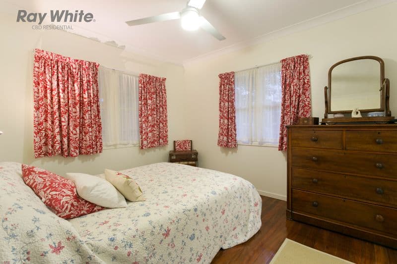 35 Newcastle Street, FAIRFIELD QLD 4103, Fairfield - Thumbnail 7