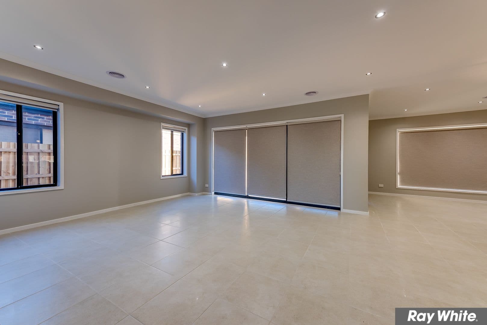 4 Devine Lane, Rockbank VIC 3335, Rockbank - Thumbnail 5