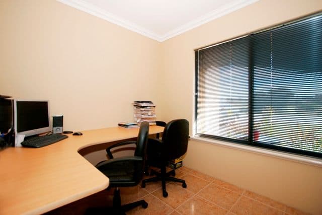 180 Lakey Street, SOUTHERN RIVER WA 6110, Southern River - Thumbnail 8