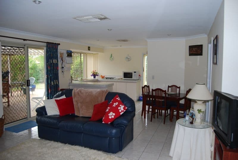 33 Acacia Crescent, Tin Can Bay, QLD, 4580, Tin Can Bay - Thumbnail 3