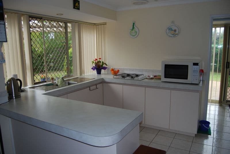 33 Acacia Crescent, Tin Can Bay, QLD, 4580, Tin Can Bay - Thumbnail 5