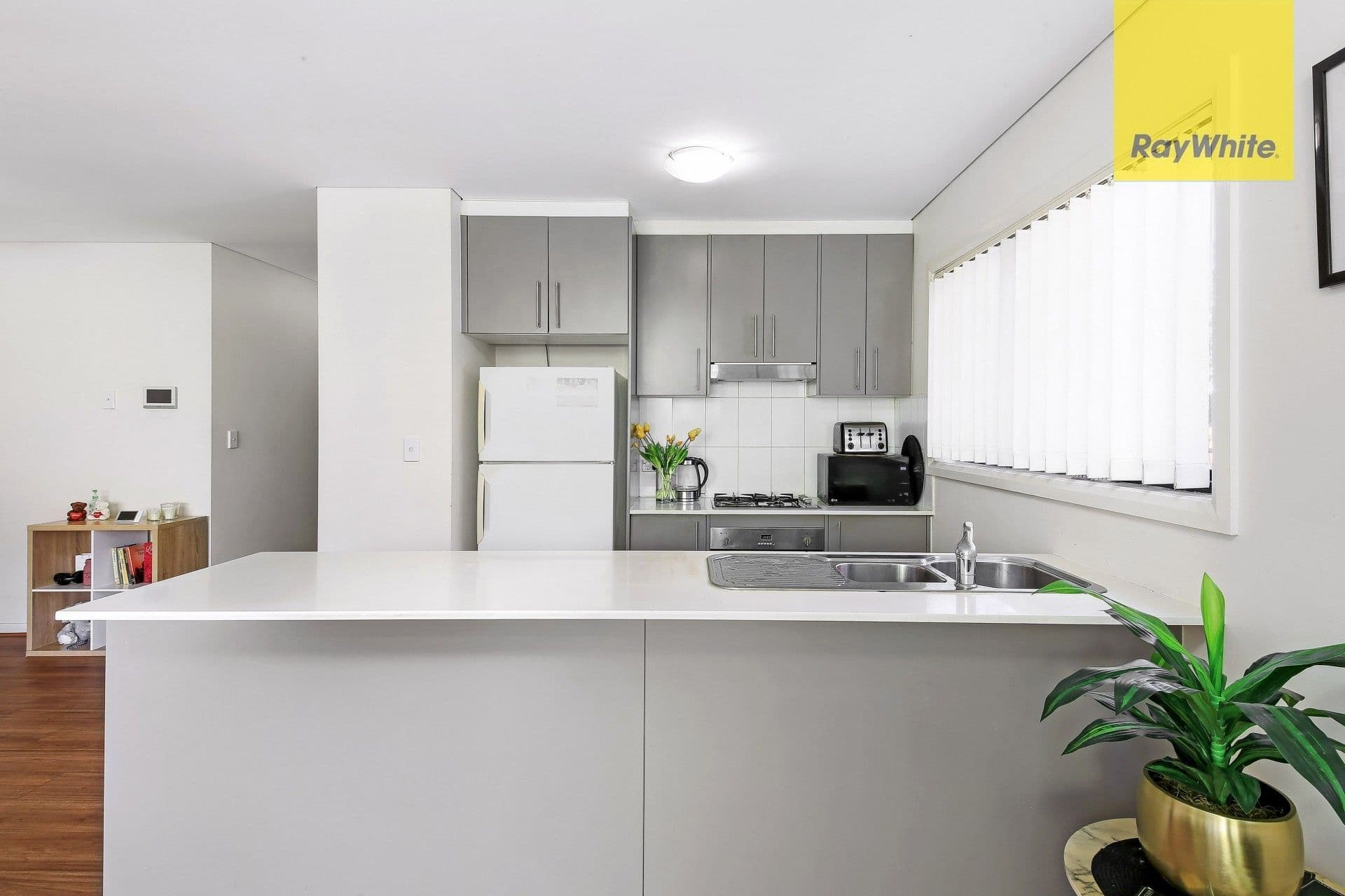 13-15 Howard Avenue, Northmead NSW 2152, Northmead - Thumbnail 3