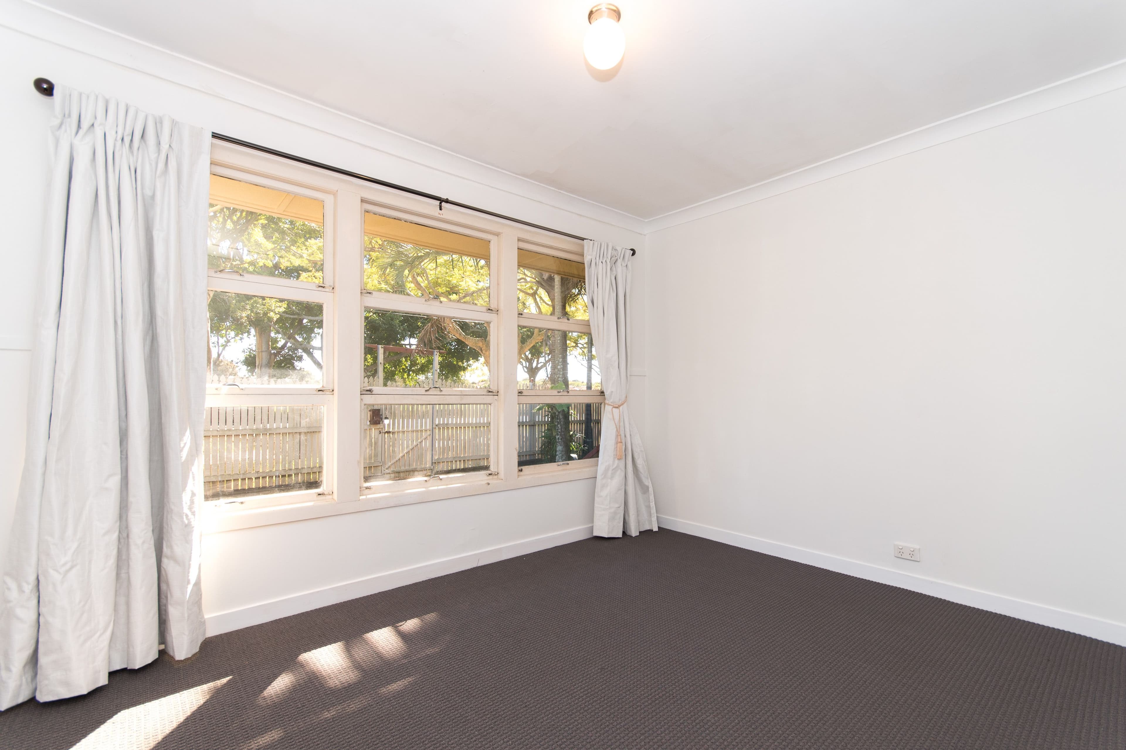 435 Earnshaw Road, Banyo QLD 4014, Banyo - Thumbnail 4