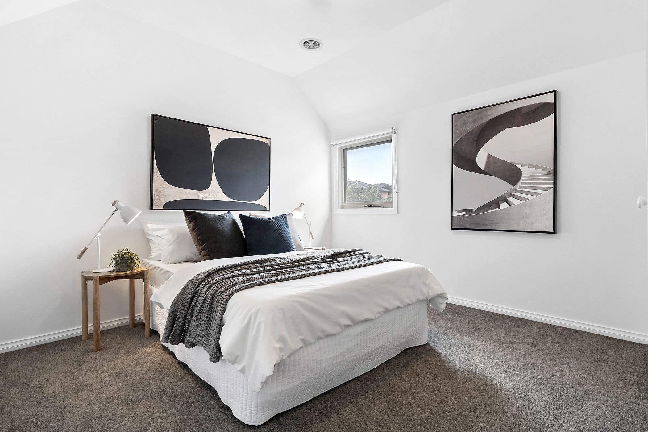 8 Napier Crescent, Essendon VIC 3040, Essendon - Thumbnail 5