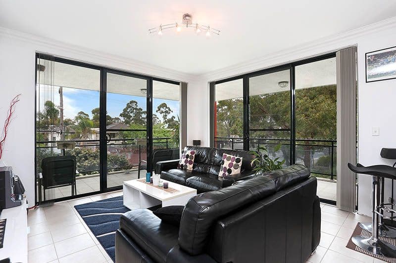 408 The Horsley Drive, Fairfield - Thumbnail 2