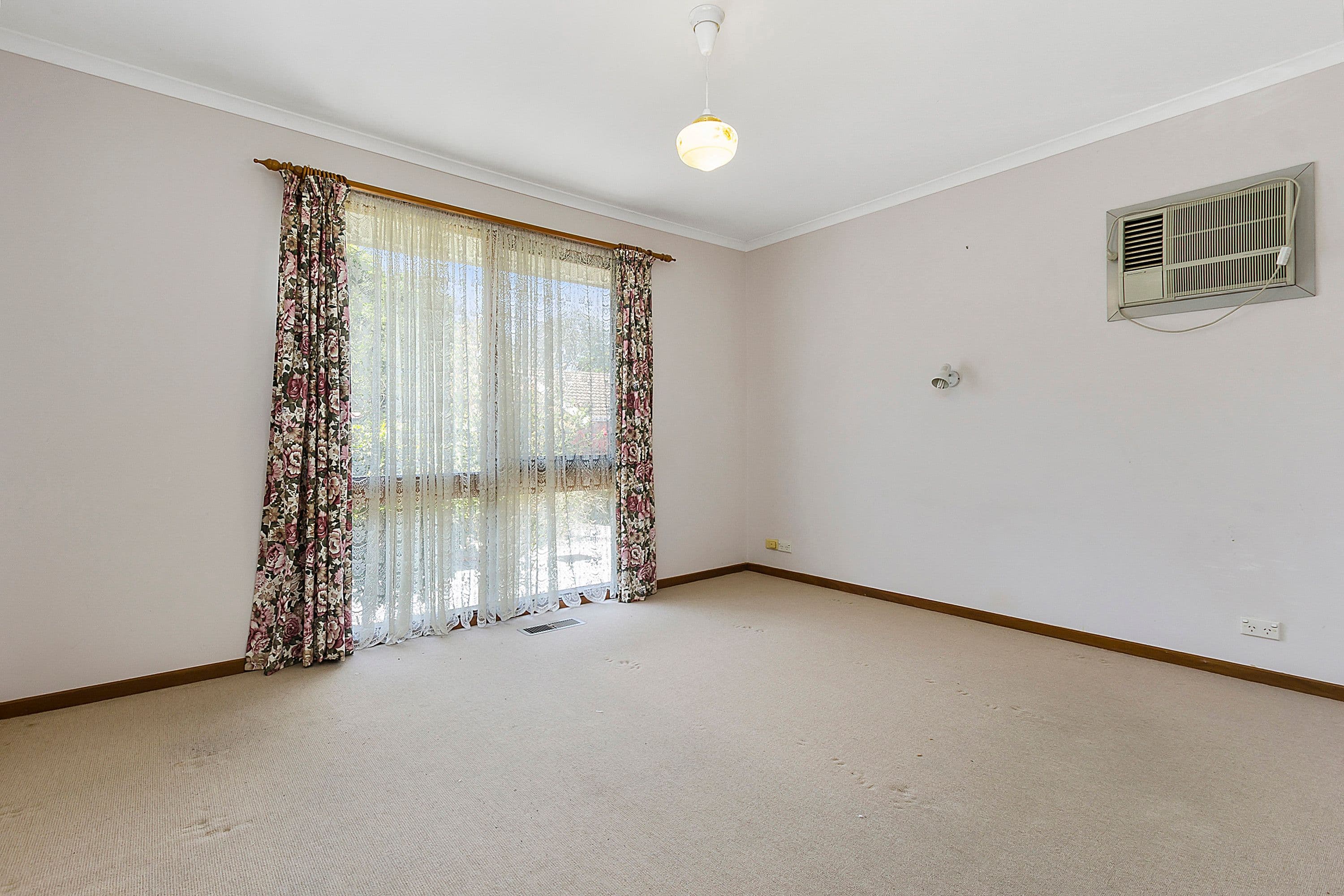 10 Quarry Road, Mitcham VIC 3132, Mitcham - Thumbnail 3