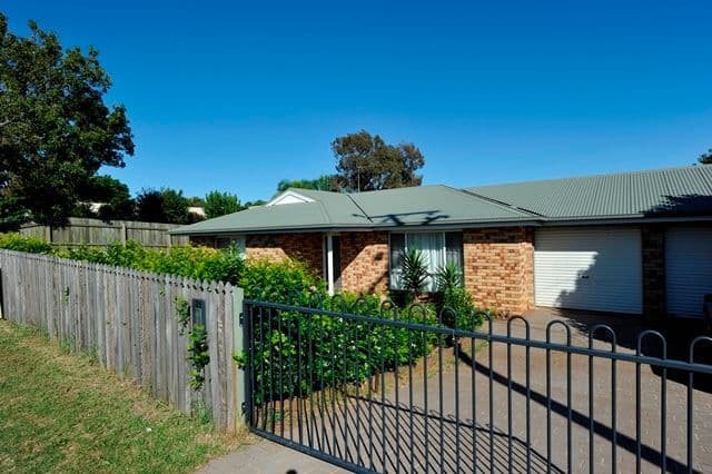 421 Hume Street, KEARNEYS SPRING QLD 4350, Kearneys Spring - Image 1
