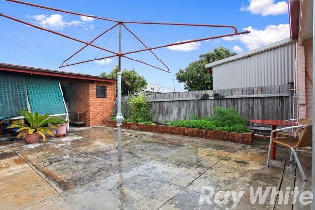 18 Frampton Avenue, MARRICKVILLE NSW 2204, Marrickville - Thumbnail 7
