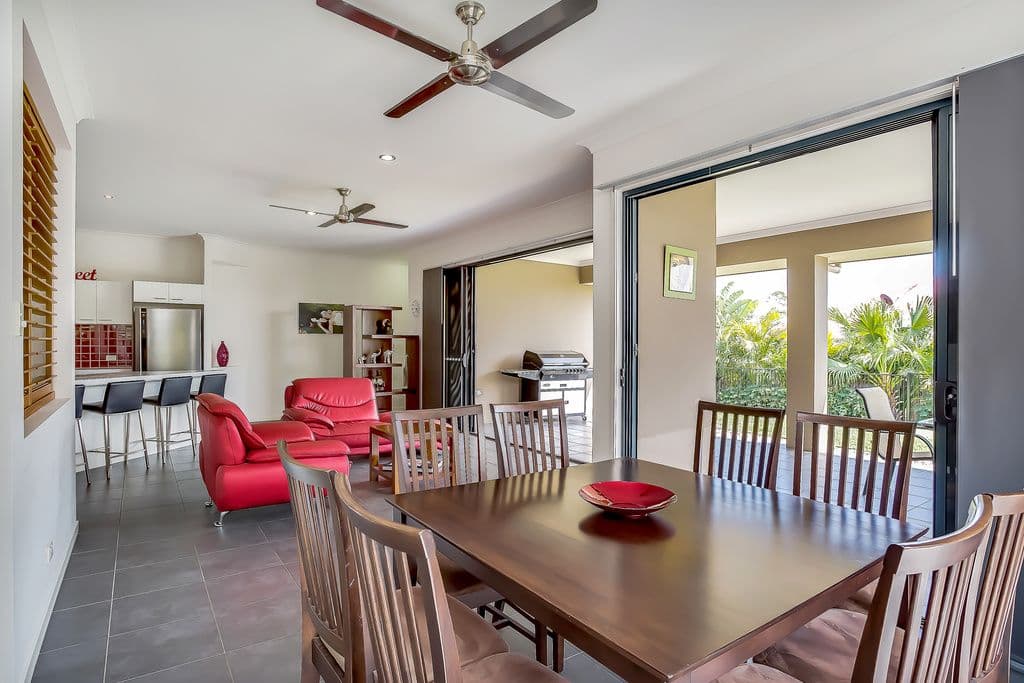 27 Hazelmere Crescent, ORMEAU QLD 4208, Ormeau - Thumbnail 4