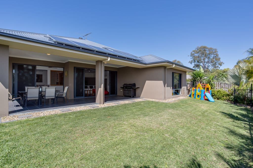 27 Hazelmere Crescent, ORMEAU QLD 4208, Ormeau - Thumbnail 7