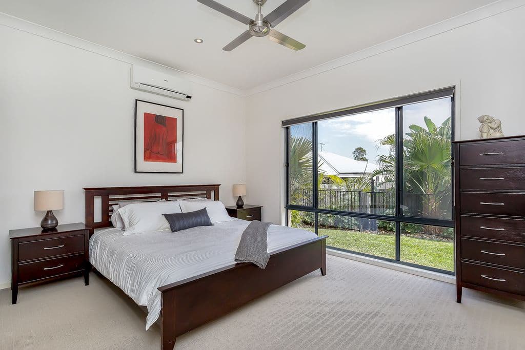 27 Hazelmere Crescent, ORMEAU QLD 4208, Ormeau - Thumbnail 8