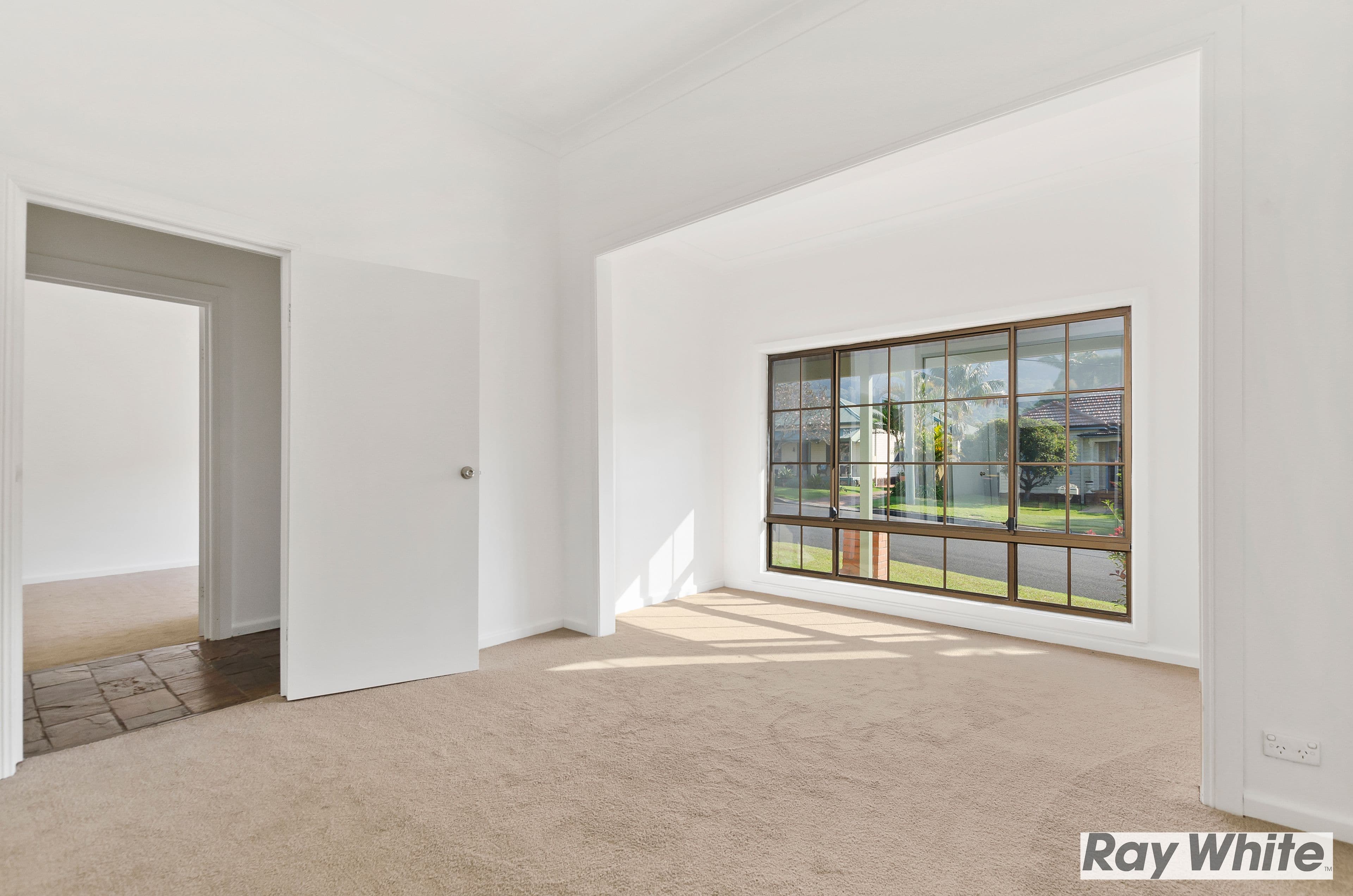 27 East Street, Russell Vale - Thumbnail 3