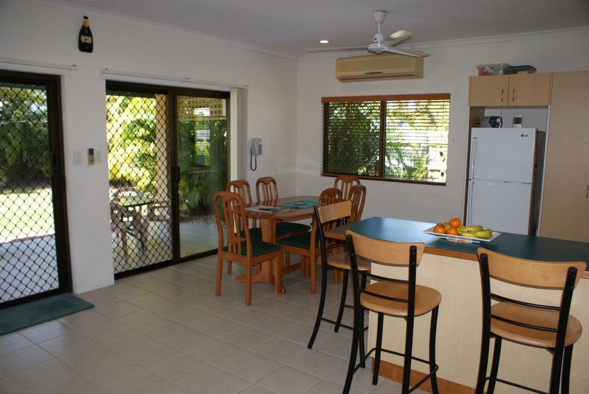 50 Holland Street, Wongaling Beach QLD 4852, Wongaling Beach - Thumbnail 3