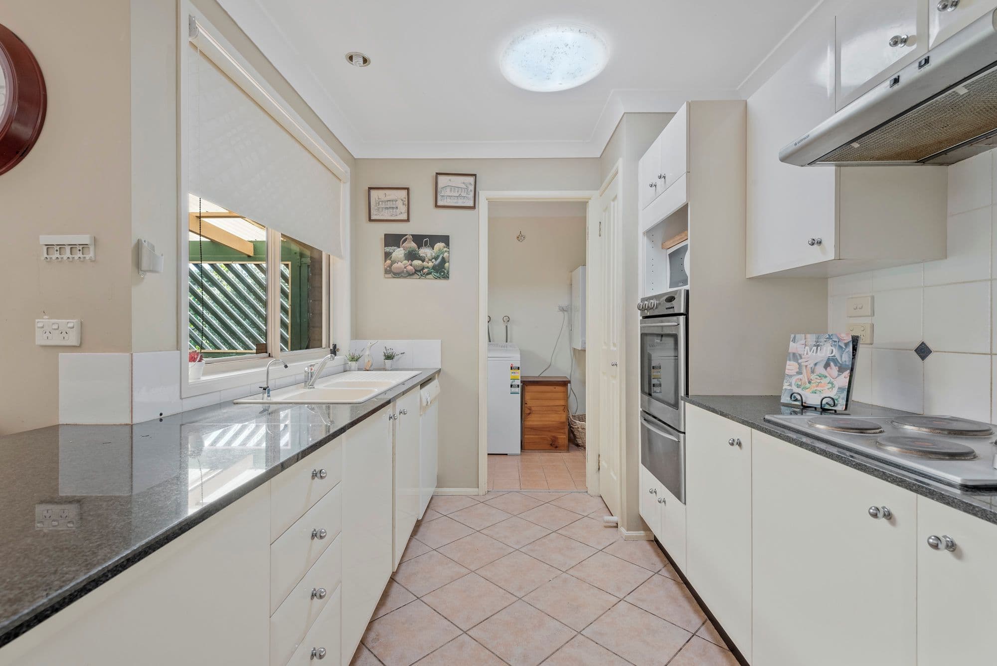 5 Clifford Close, Mollymook NSW 2539, Mollymook - Thumbnail 4