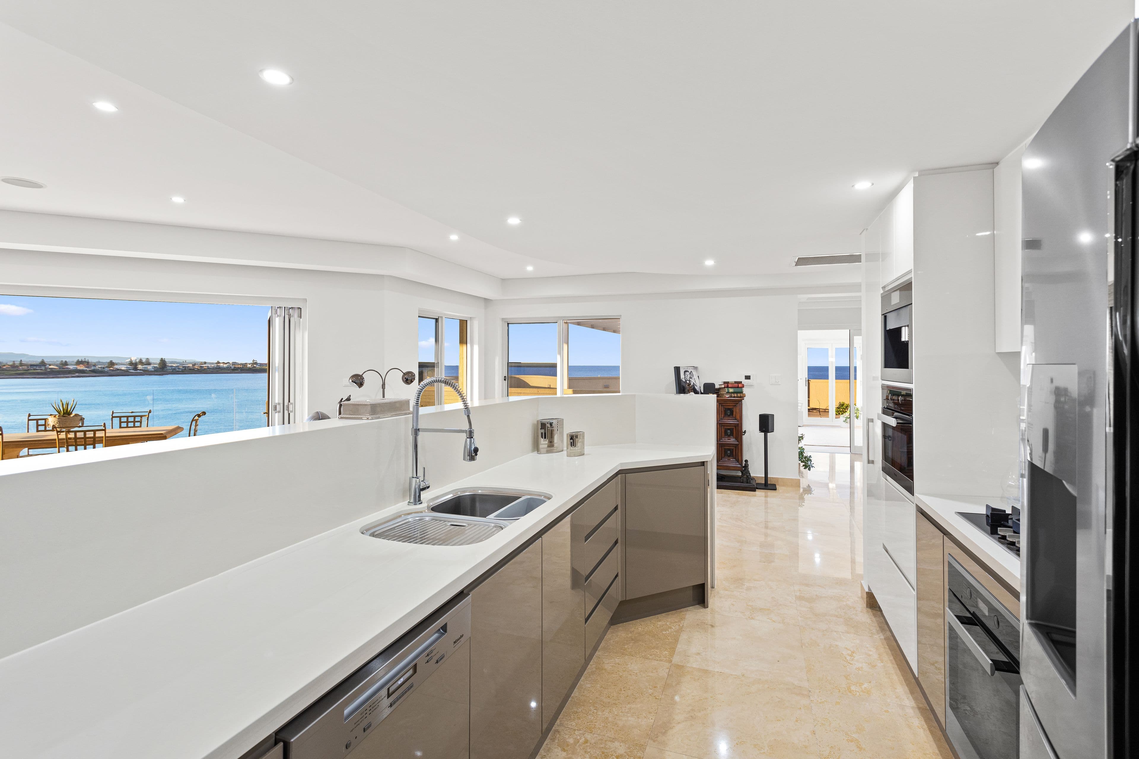 8/2-6 Surf Road, Shellharbour NSW 2529, Shellharbour - Thumbnail 6