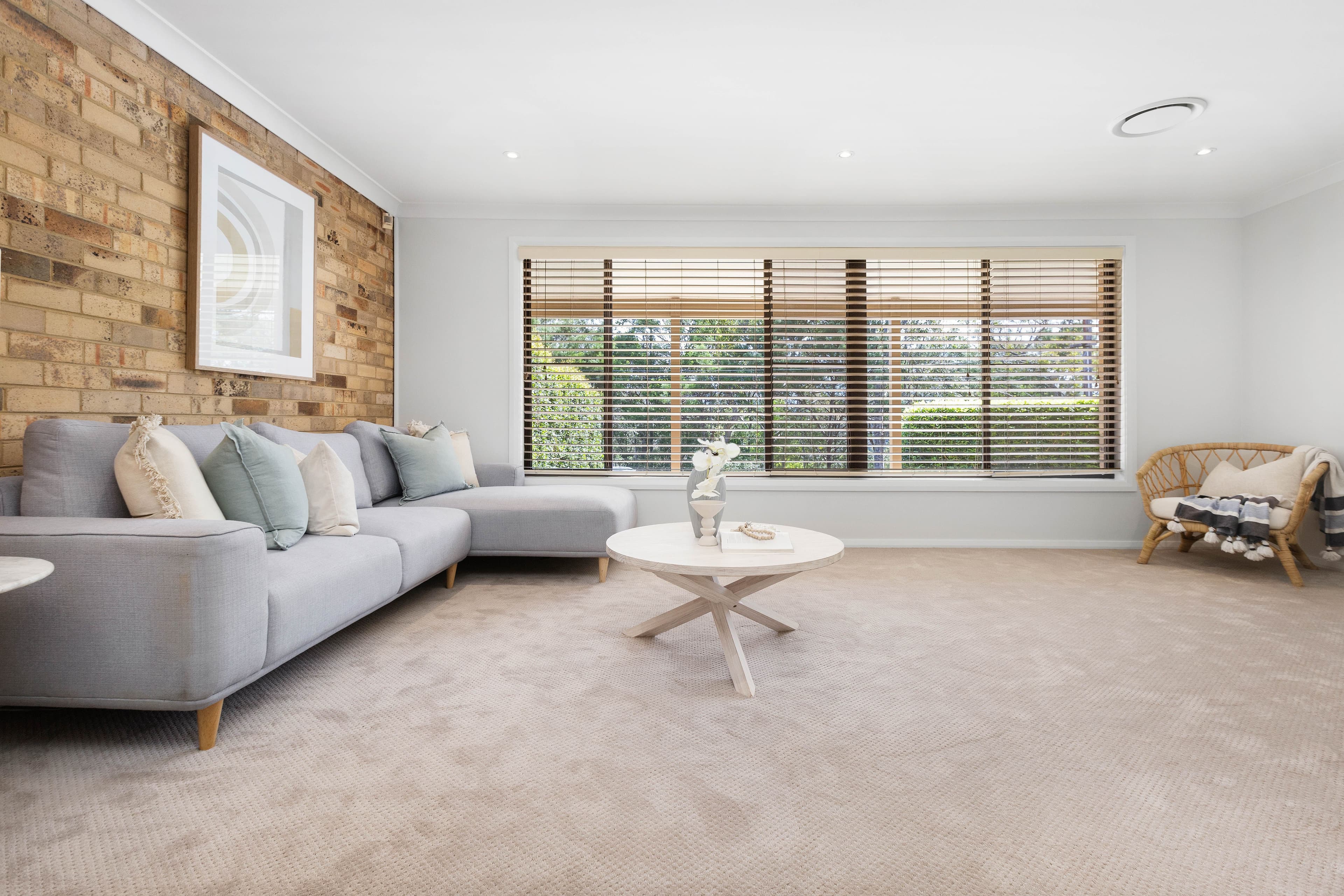 27 Westleigh Drive, Westleigh NSW 2120, Westleigh - Thumbnail 2