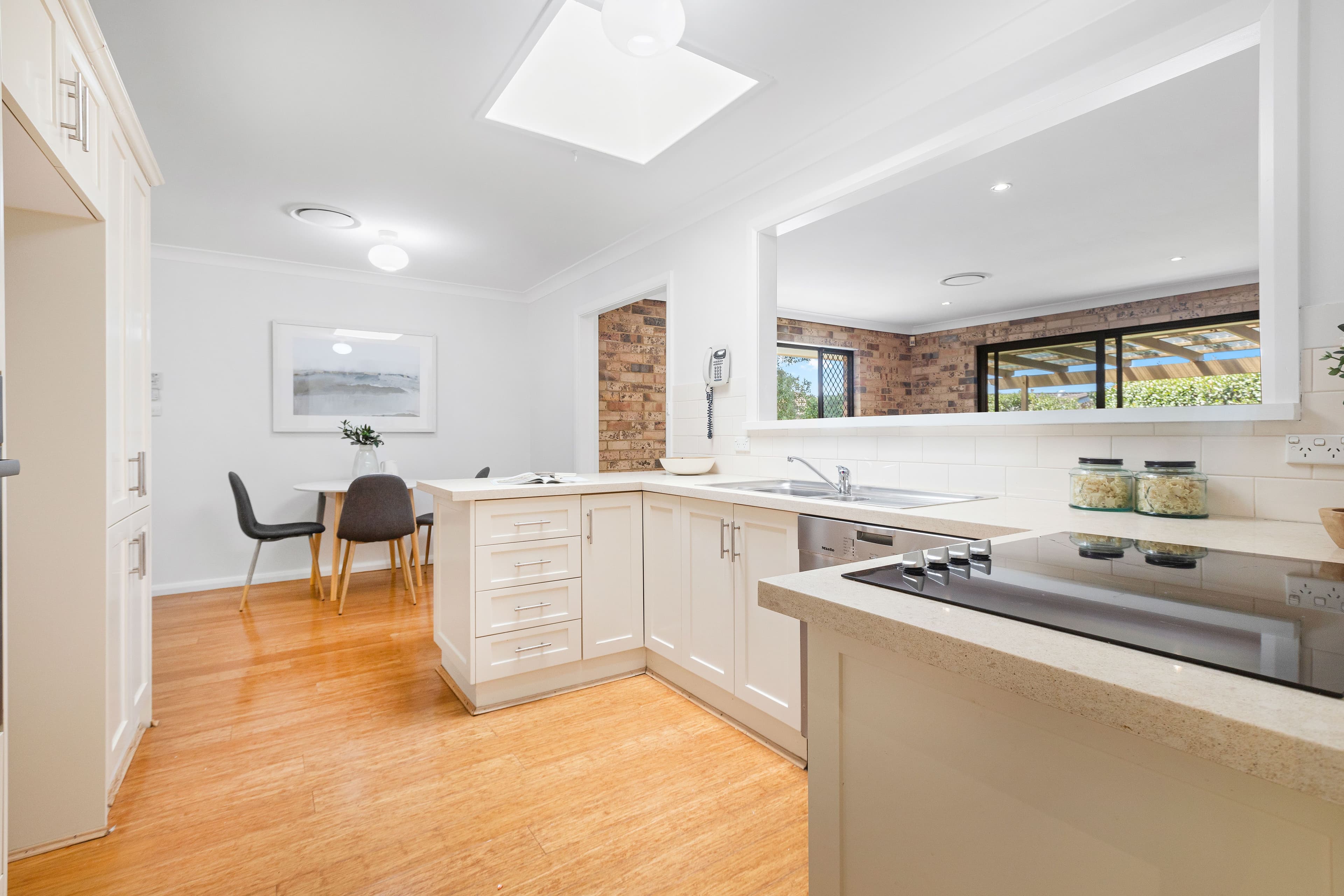 27 Westleigh Drive, Westleigh NSW 2120, Westleigh - Thumbnail 4
