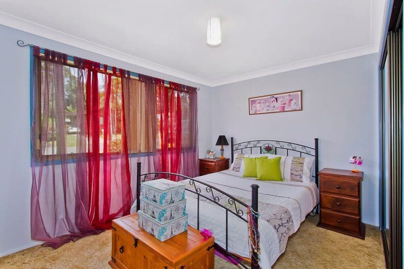 41 Gladys Avenue, BERKELEY VALE NSW 2261, Berkeley Vale - Thumbnail 5