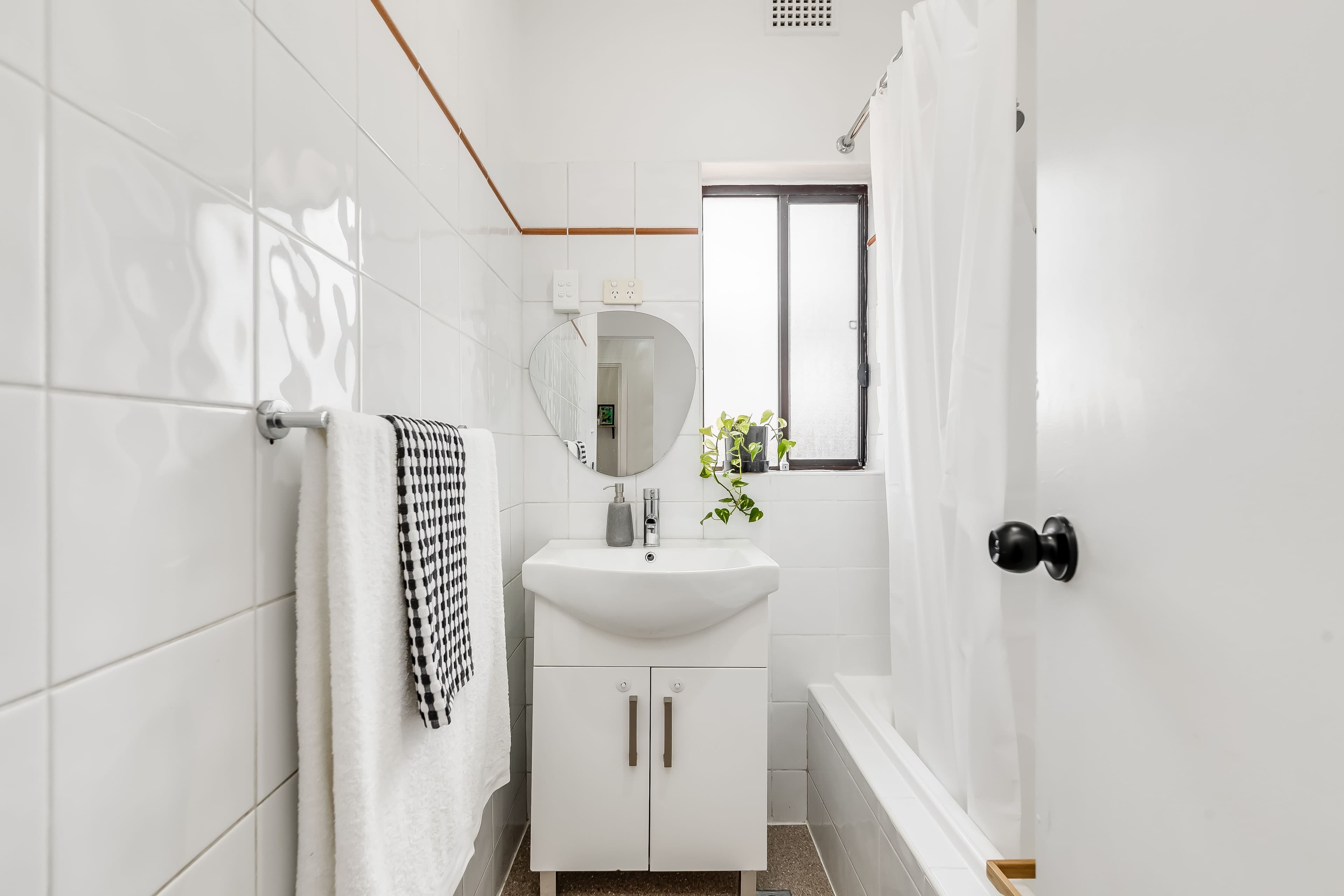 8 Minchinbury Terrace, Marion SA 5043, Marion - Thumbnail 8