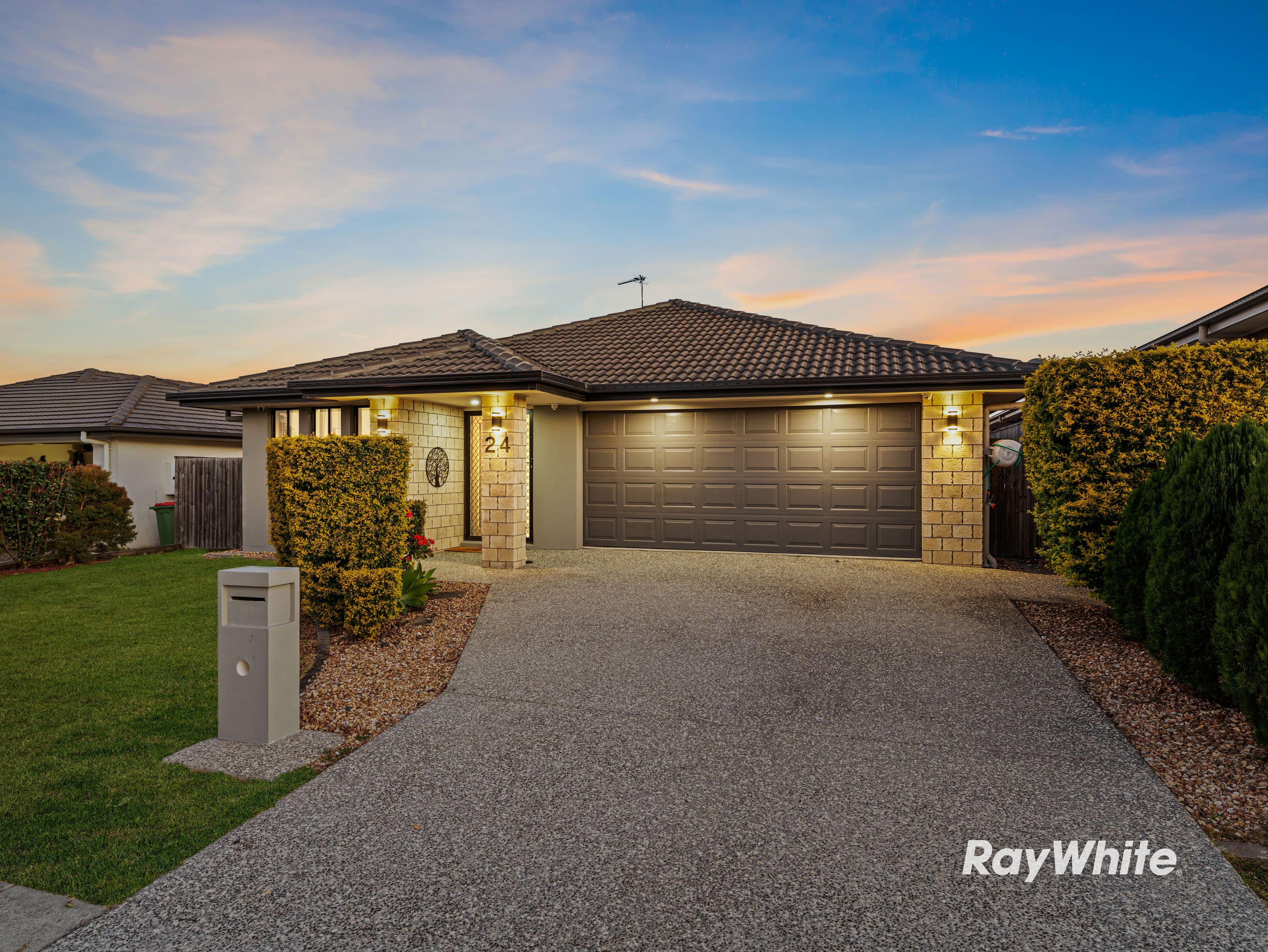 24 Skelbrook Road, Park Ridge QLD 4125, Park Ridge - Image 1