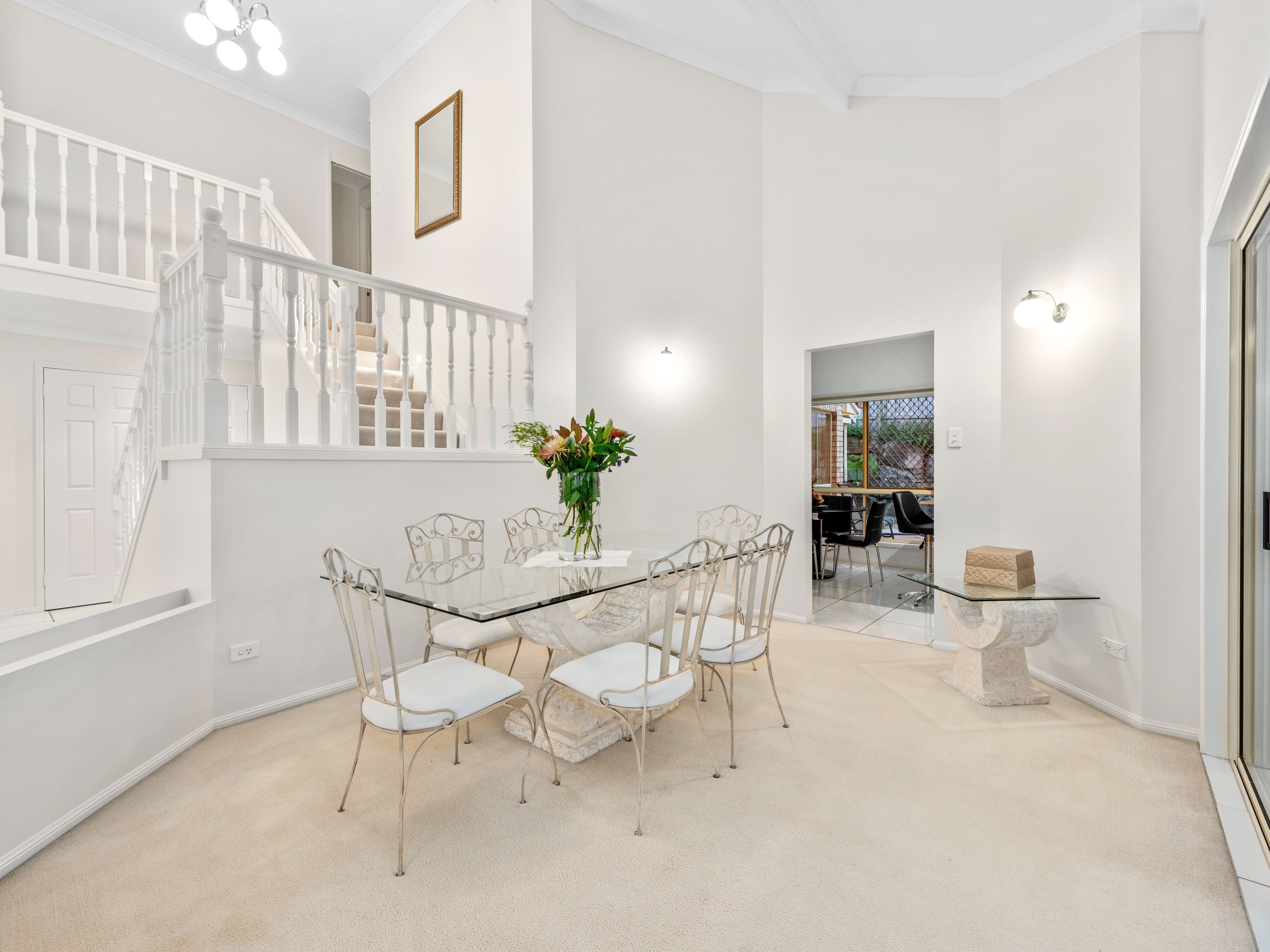 23 Bishop Place, Carindale QLD 4152, Carindale - Thumbnail 2
