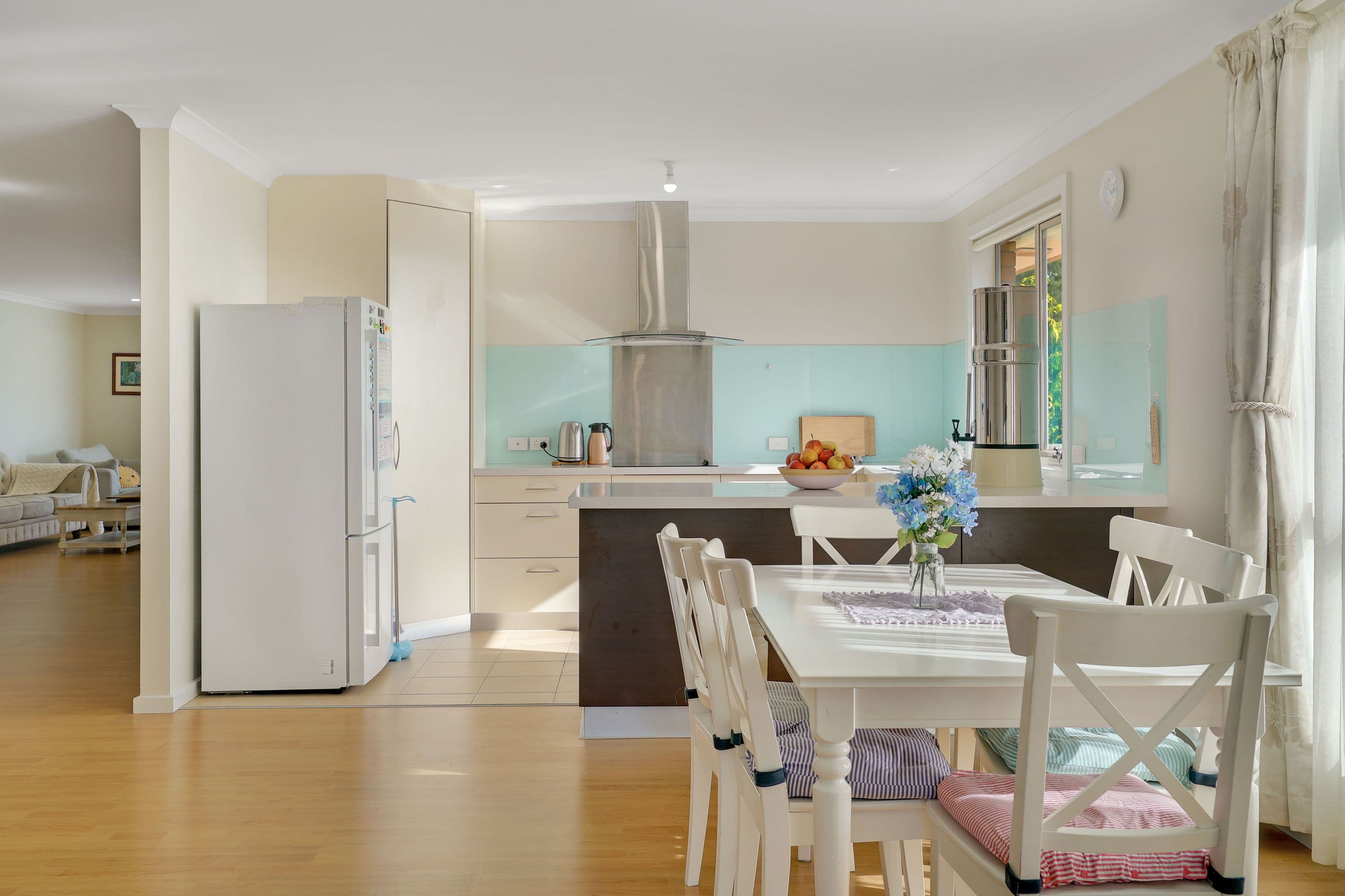 16 Orchard Avenue, Huonville TAS 7109, Huonville - Thumbnail 4