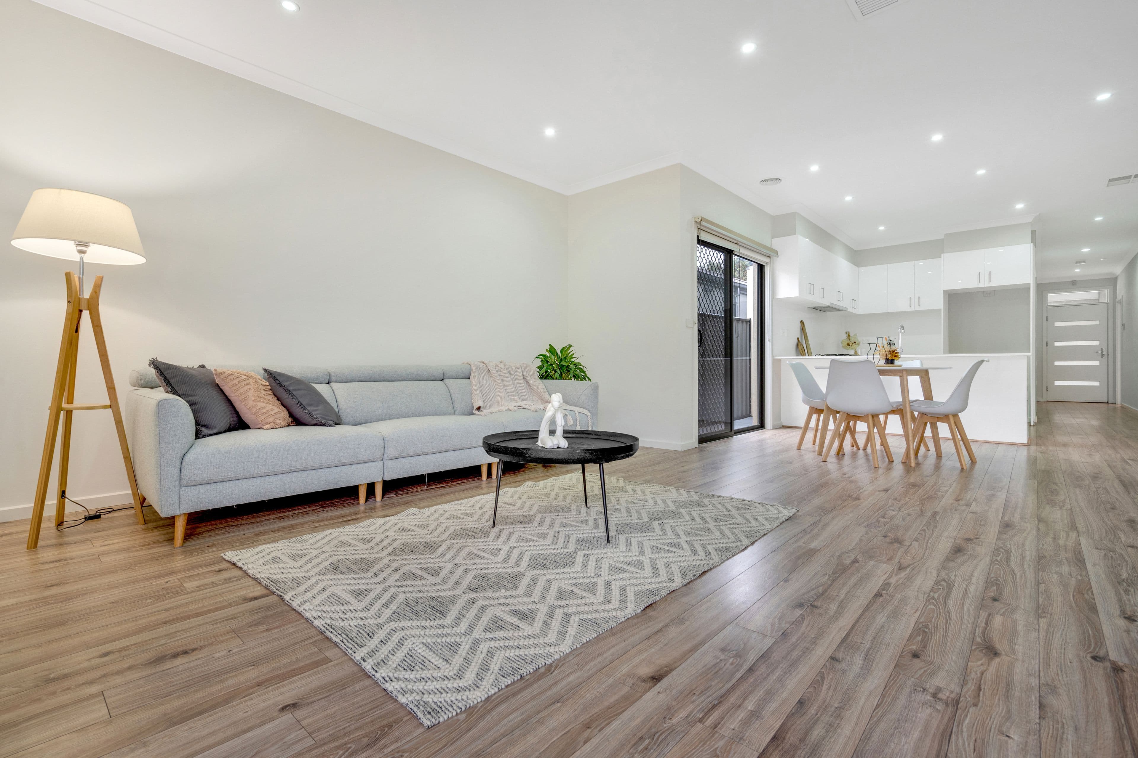 8 Gateshead Street, Craigieburn VIC 3064, Craigieburn - Thumbnail 4