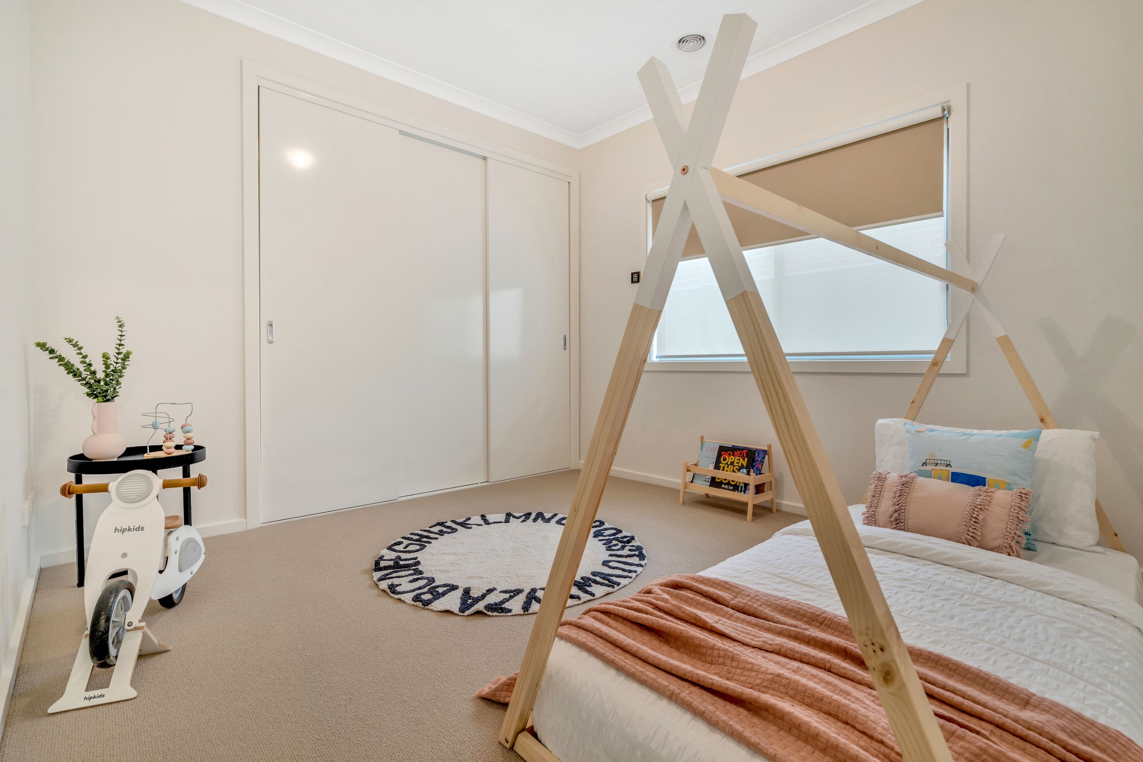 8 Gateshead Street, Craigieburn VIC 3064, Craigieburn - Thumbnail 8