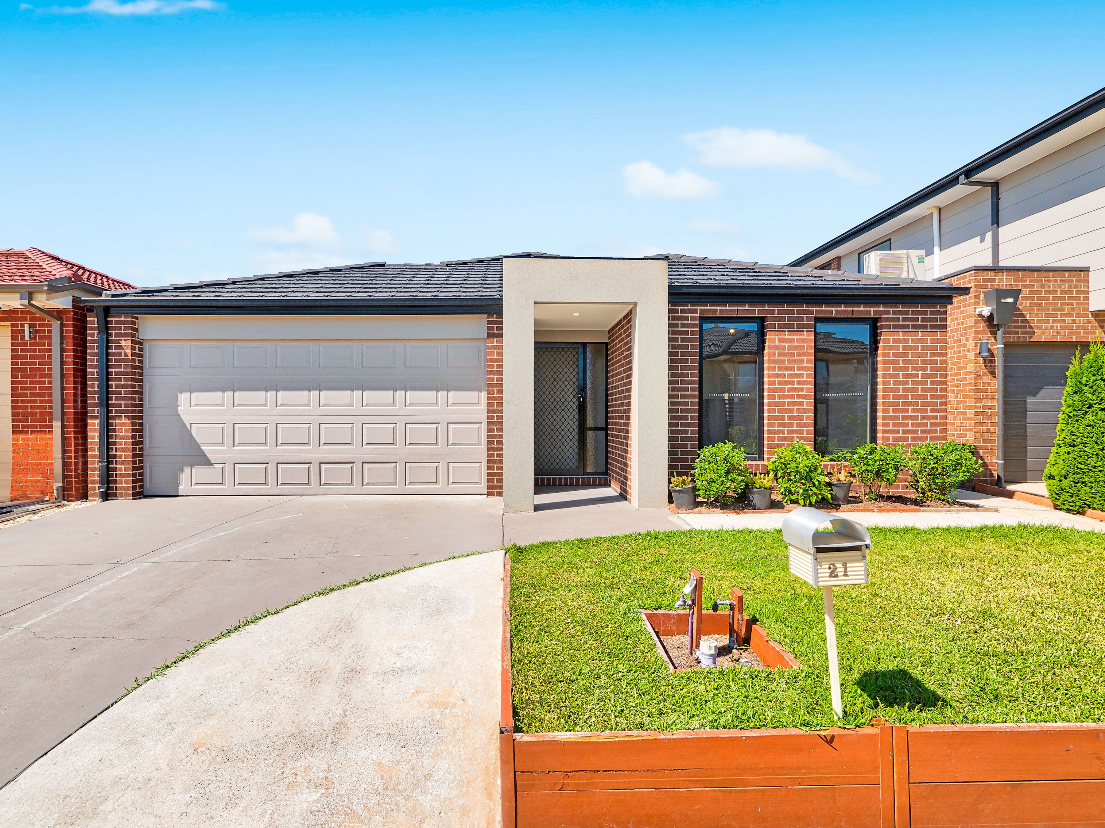 21 Quattro Avenue, Cranbourne East VIC 3977, Cranbourne East - Image 1