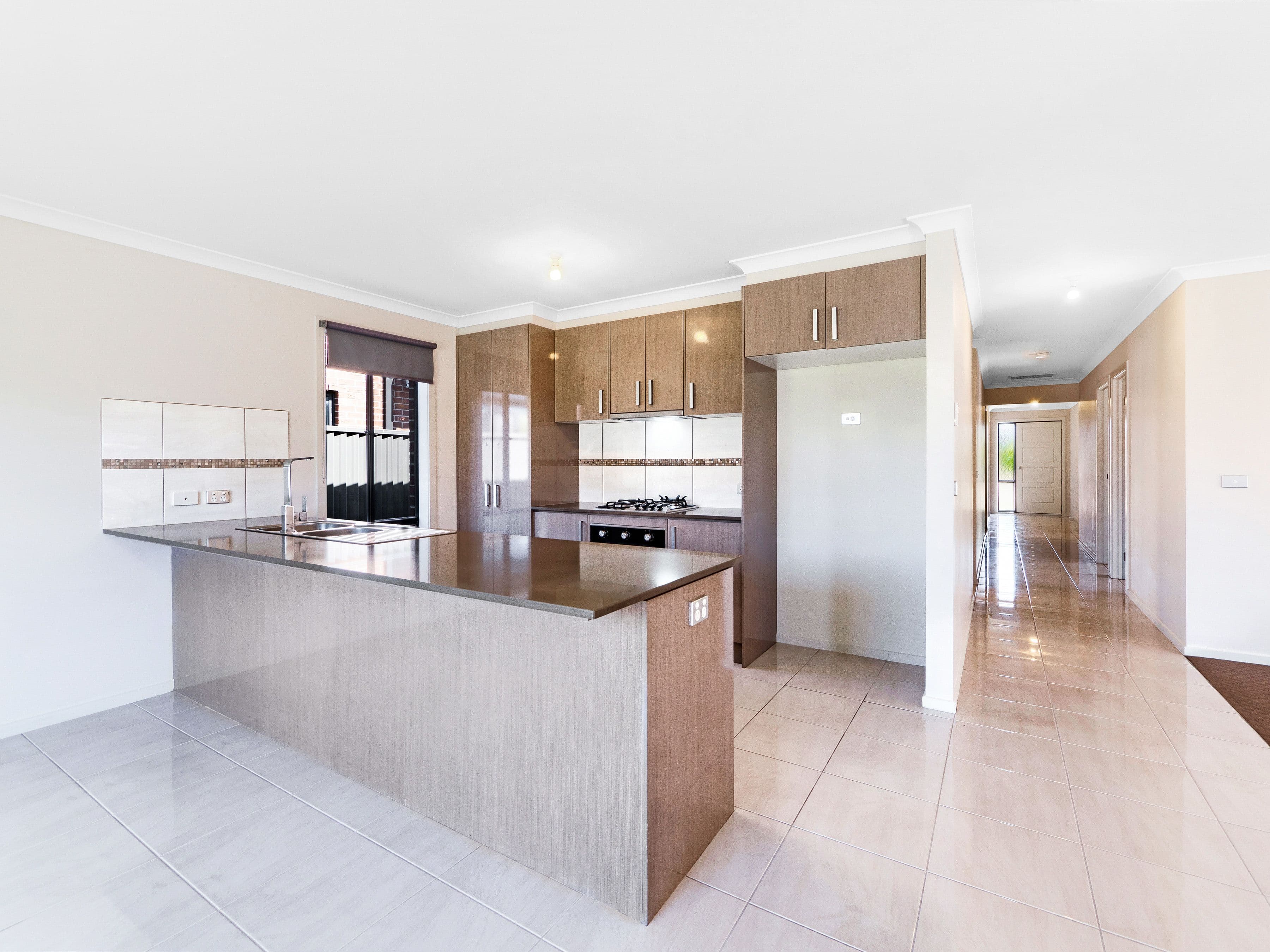 21 Quattro Avenue, Cranbourne East VIC 3977, Cranbourne East - Thumbnail 3
