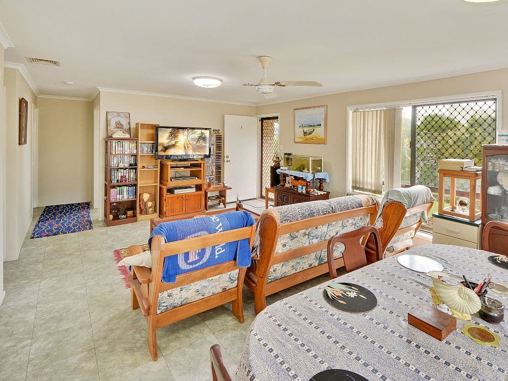 Unit 1 'Strand View' 15 Wyreema Terrace, CALOUNDRA QLD 4551, Caloundra - Thumbnail 6