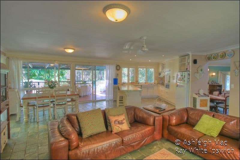 21 Glengariff Close, CHUWAR QLD 4306, Chuwar - Thumbnail 5