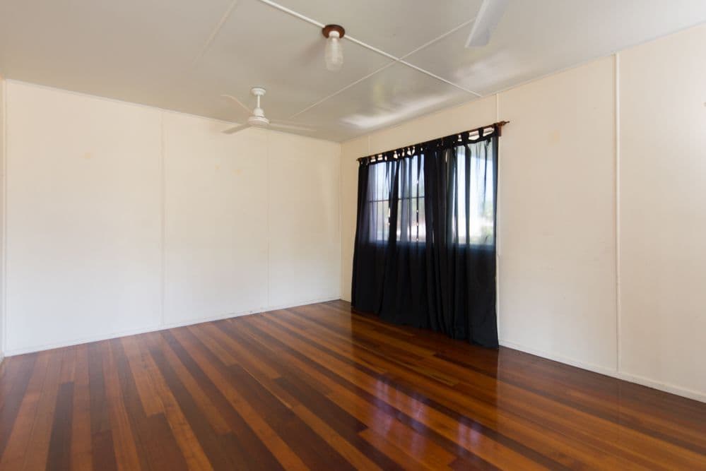 82 Wood Street, BARNEY POINT QLD 4680, Barney Point - Thumbnail 3