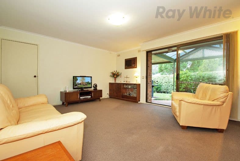 53 ANGELICA Crescent, CROYDON HILLS VIC 3136, Croydon Hills - Thumbnail 5