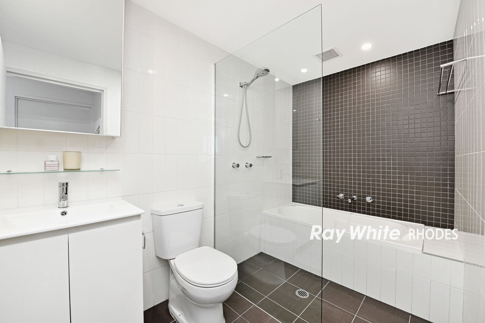 2 Lewis Avenue, Rhodes NSW 2138, Rhodes - Thumbnail 5