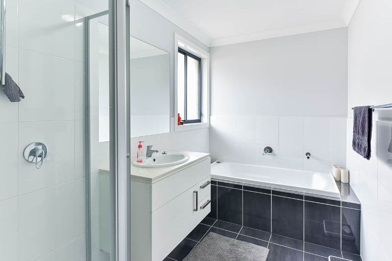 16 Lorimer Crescent, Elderslie - Thumbnail 7