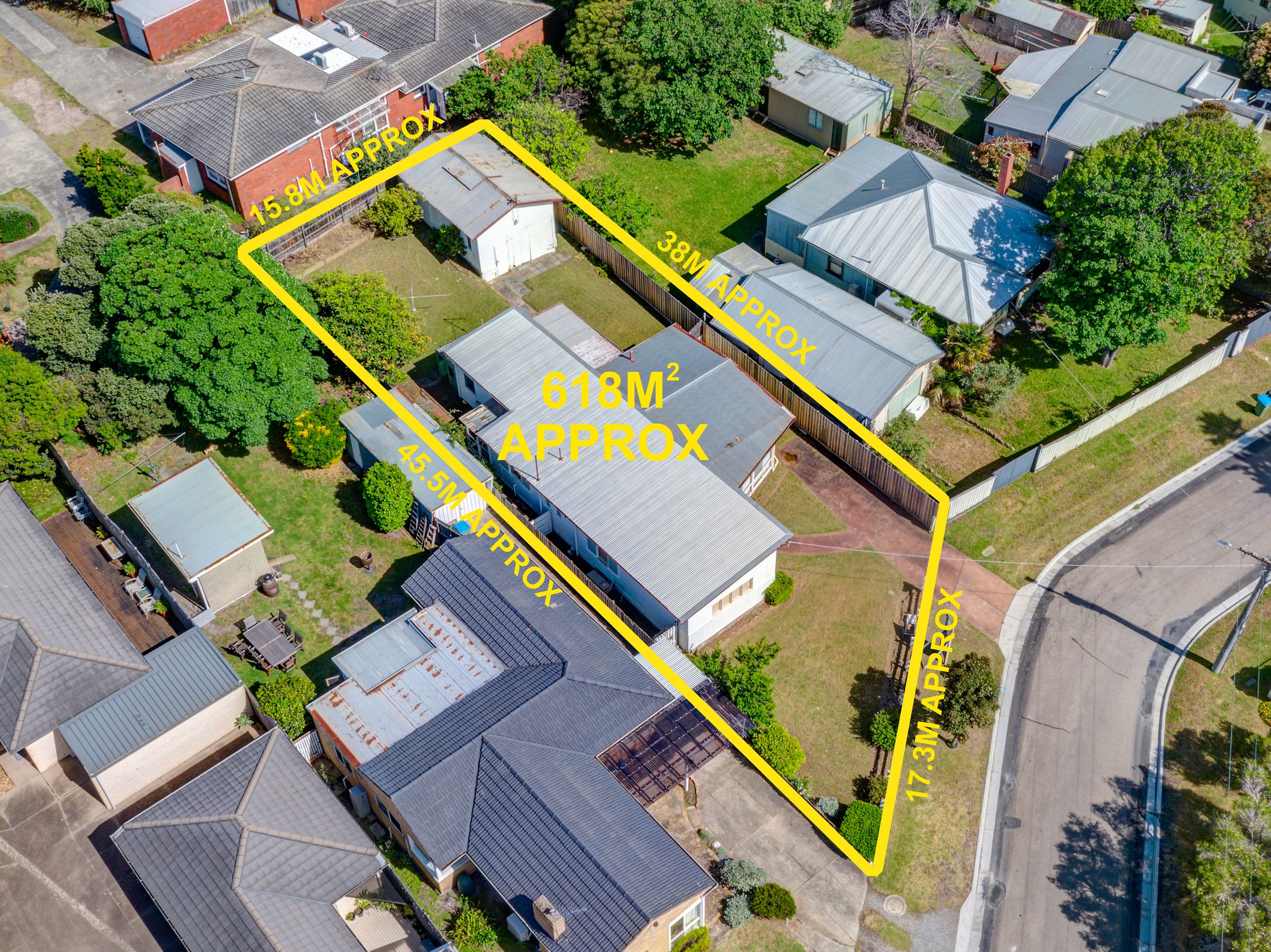 12 Wilson Street, Rosebud VIC 3939, Rosebud - Thumbnail 2